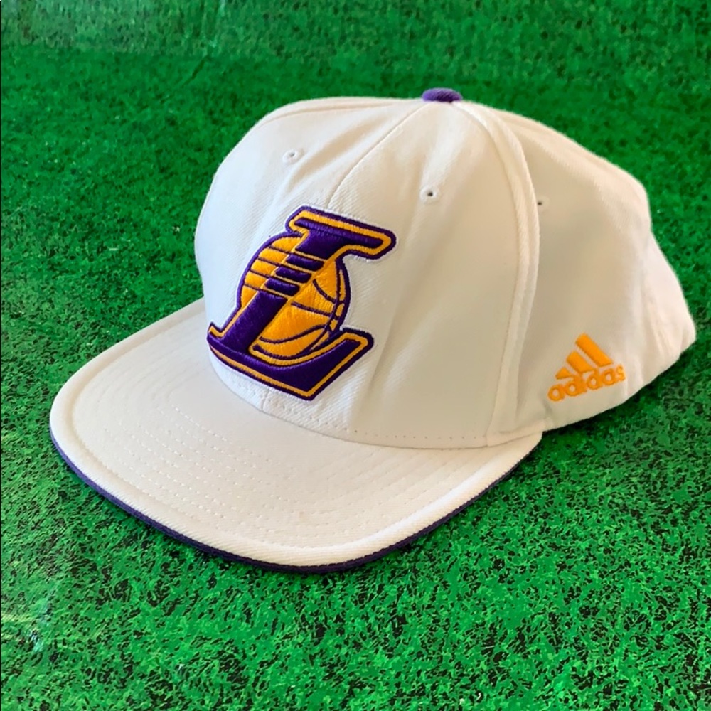 LA Lakers Adidas hat